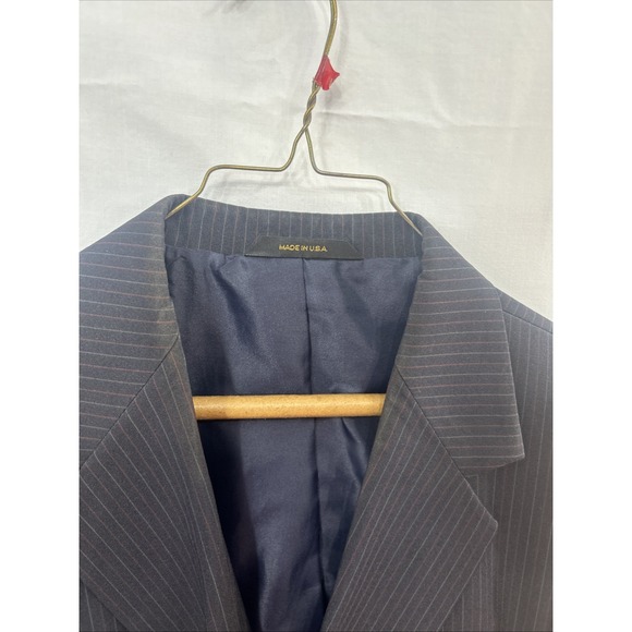 Haggar Red and Gray Pinch Striped Two Button Blazer Size 42s - Picture 7 of 7
